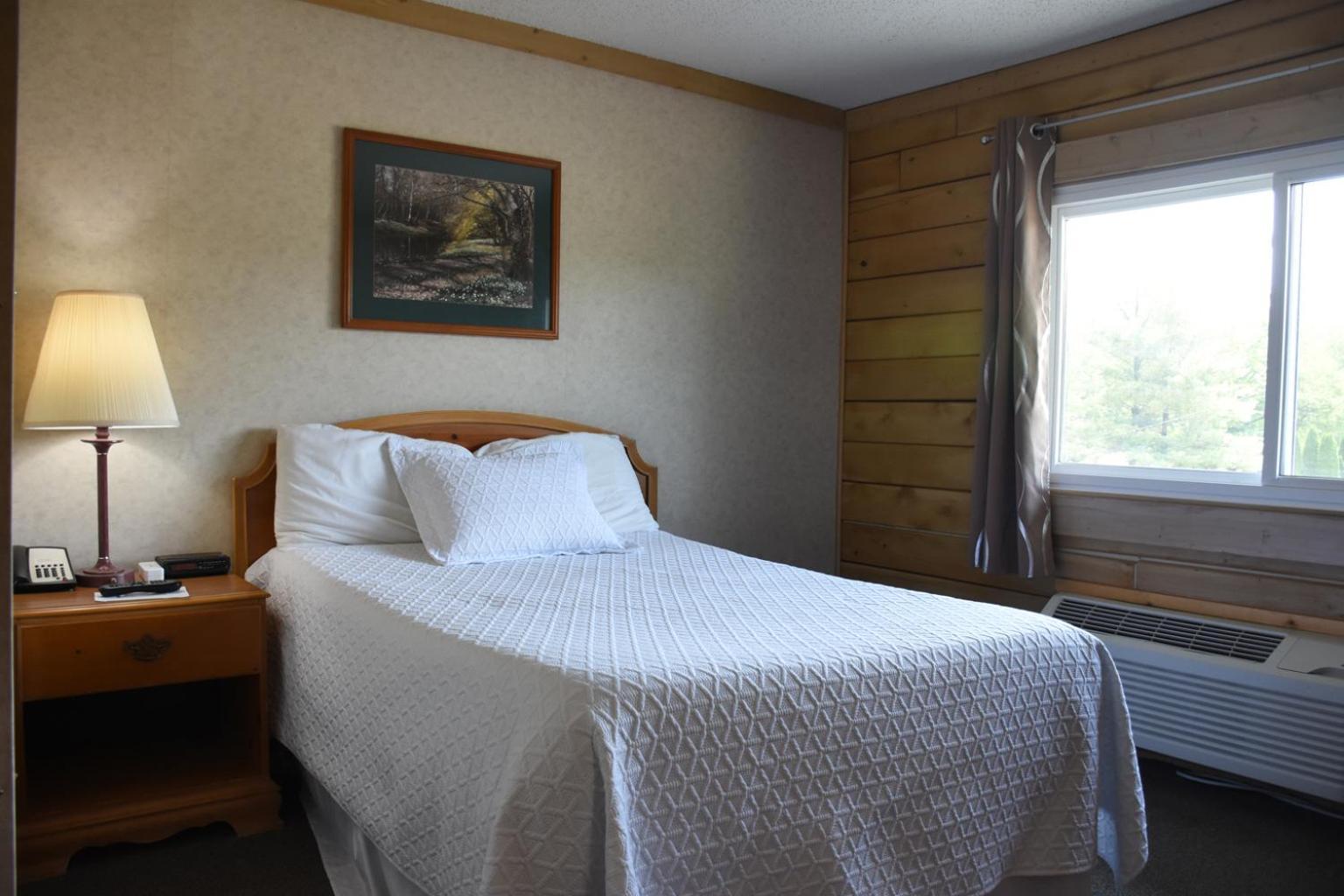 Paddle Wheel Inn Oregon Room photo