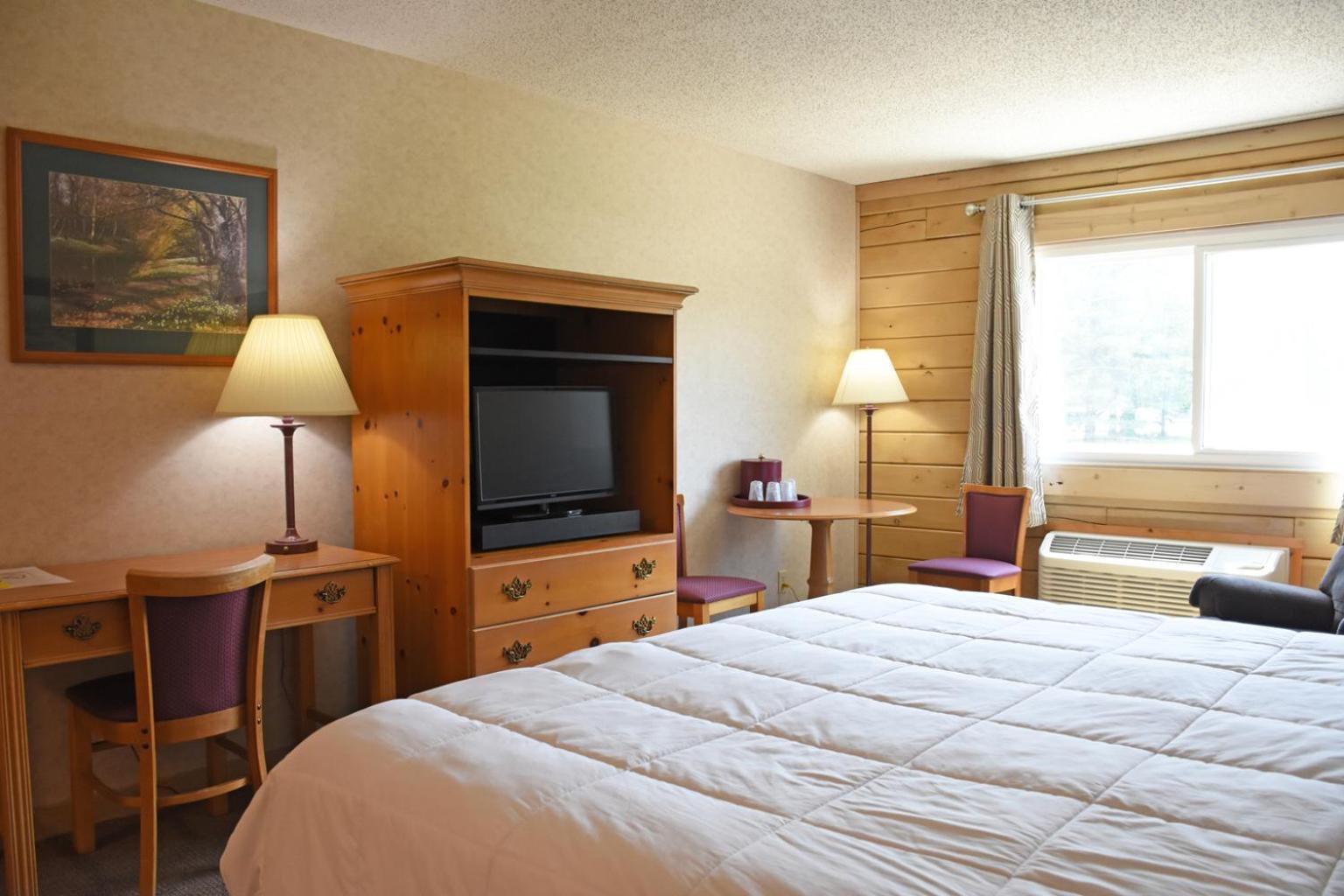 Paddle Wheel Inn Oregon Room photo